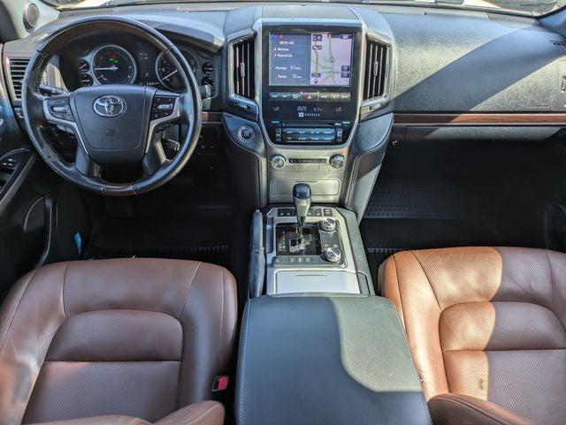 2020 Toyota Land Cruiser Base
