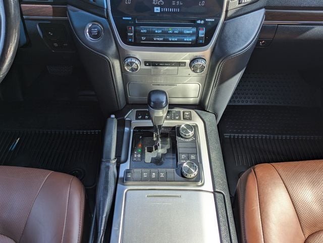 2020 Toyota Land Cruiser Base