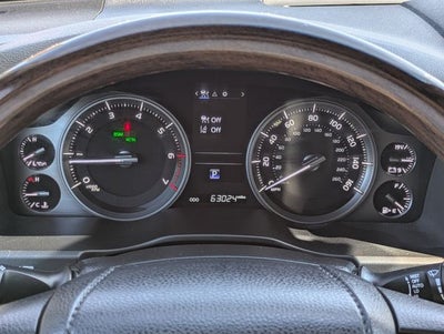 2020 Toyota Land Cruiser Base