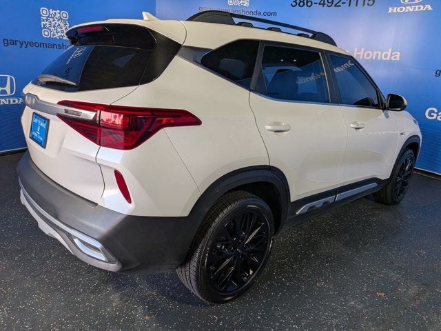 2022 Kia Seltos Nightfall