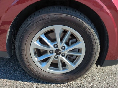 2024 Kia Carnival LX