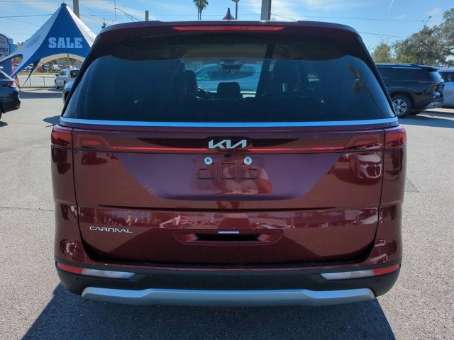 2024 Kia Carnival LX