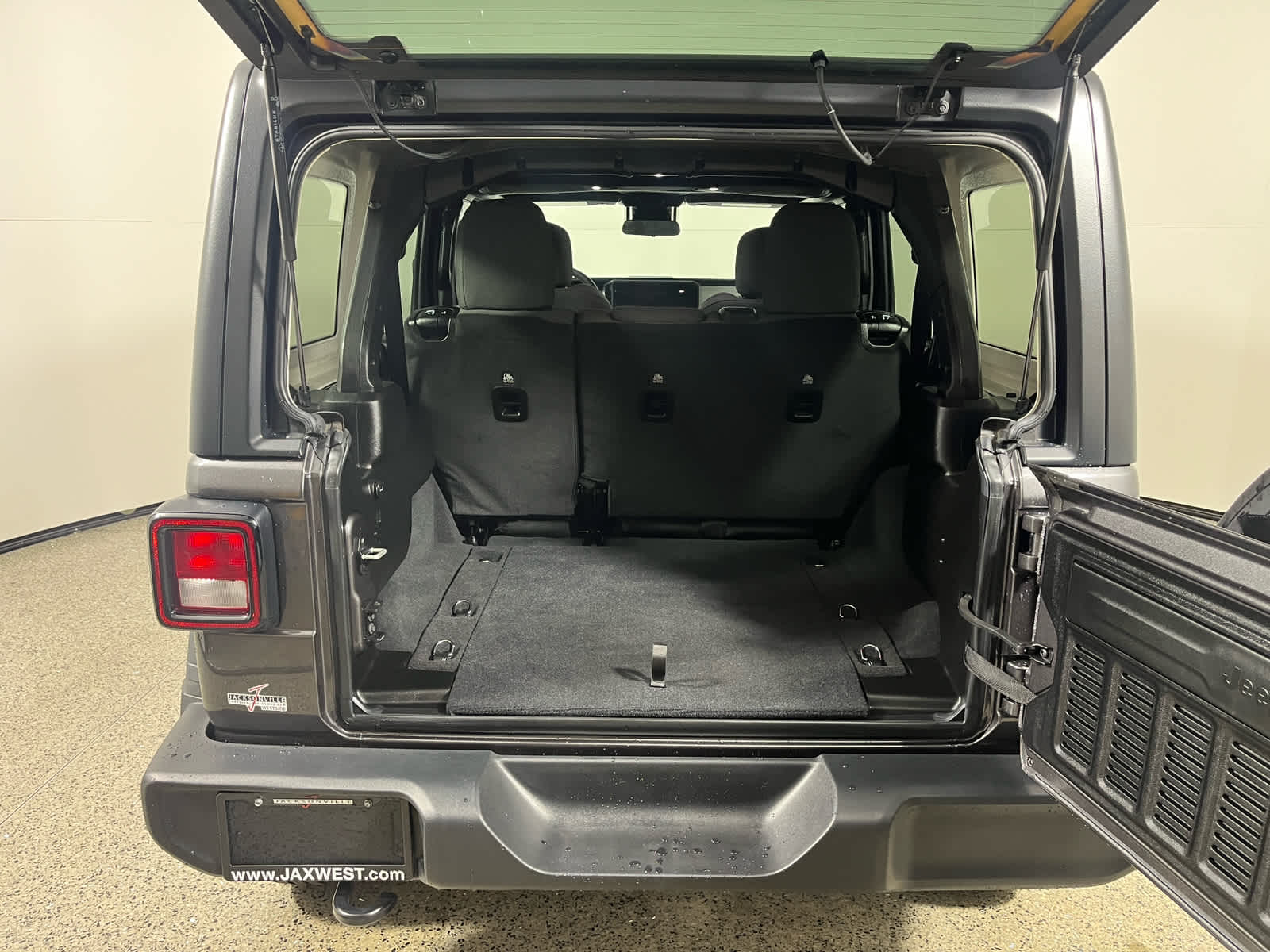 2024 Jeep Wrangler 4-Door Sport S 4x4