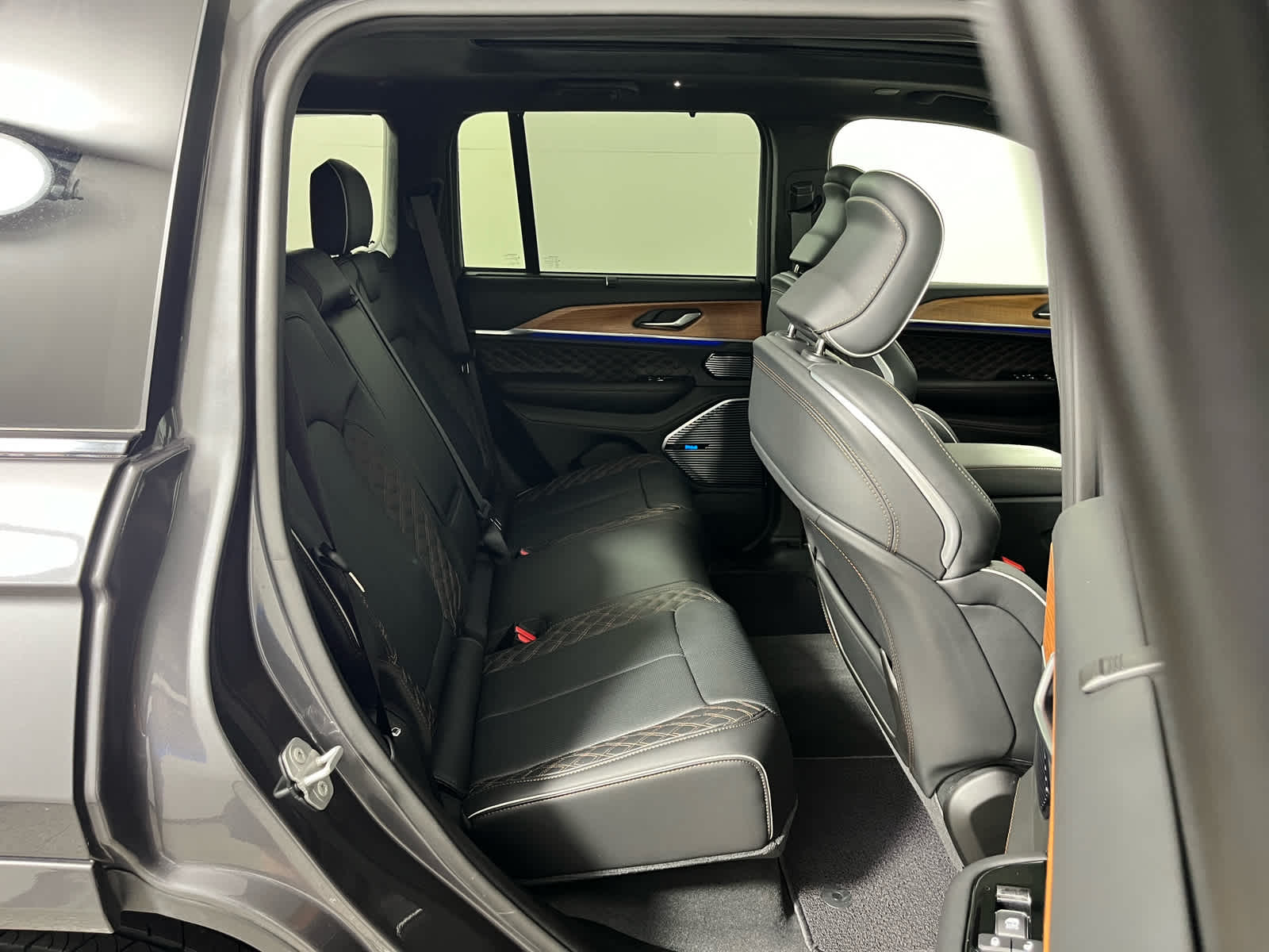 2025 Jeep Grand Cherokee Summit Reserve
