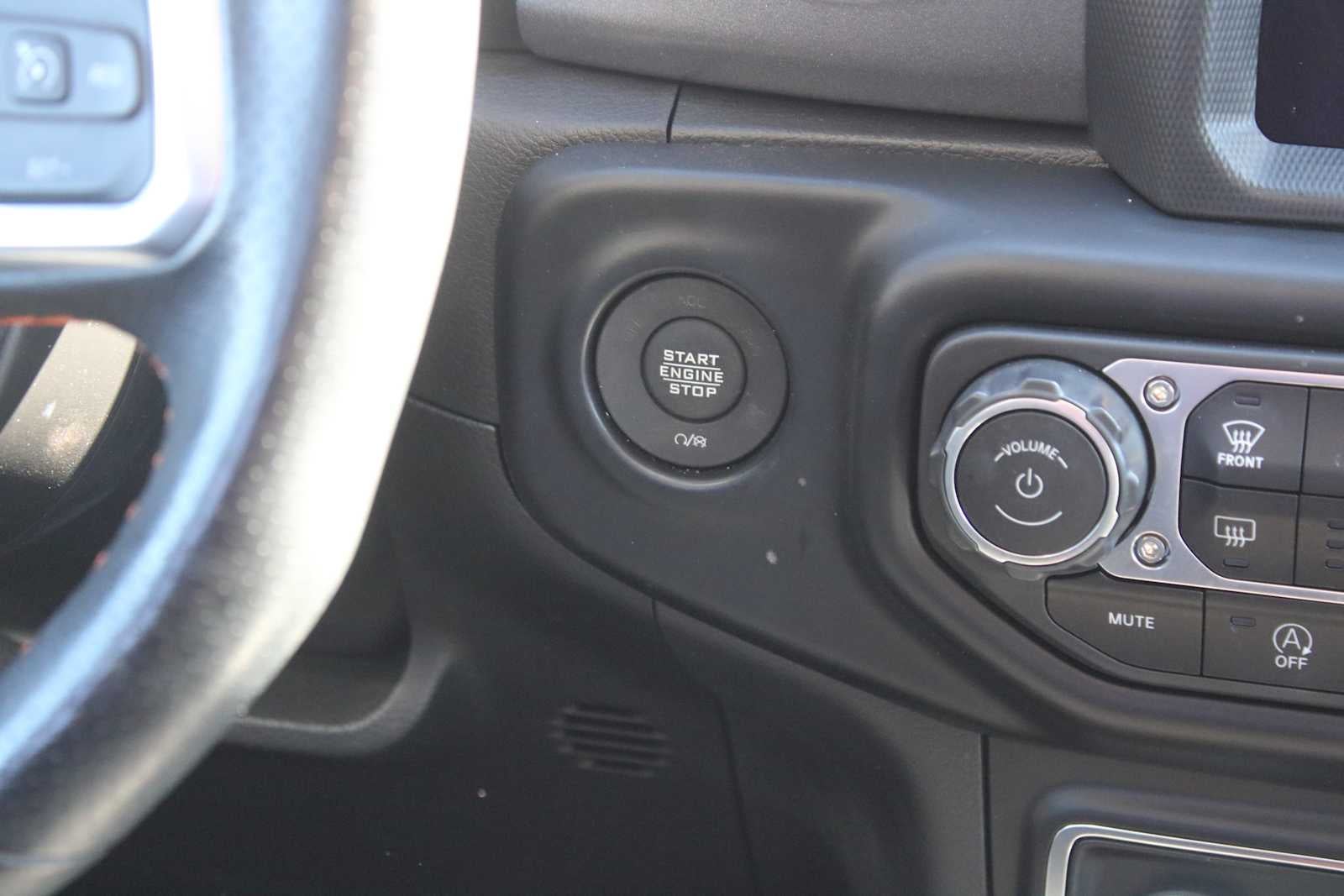 2022 Jeep Gladiator Mojave 4x4