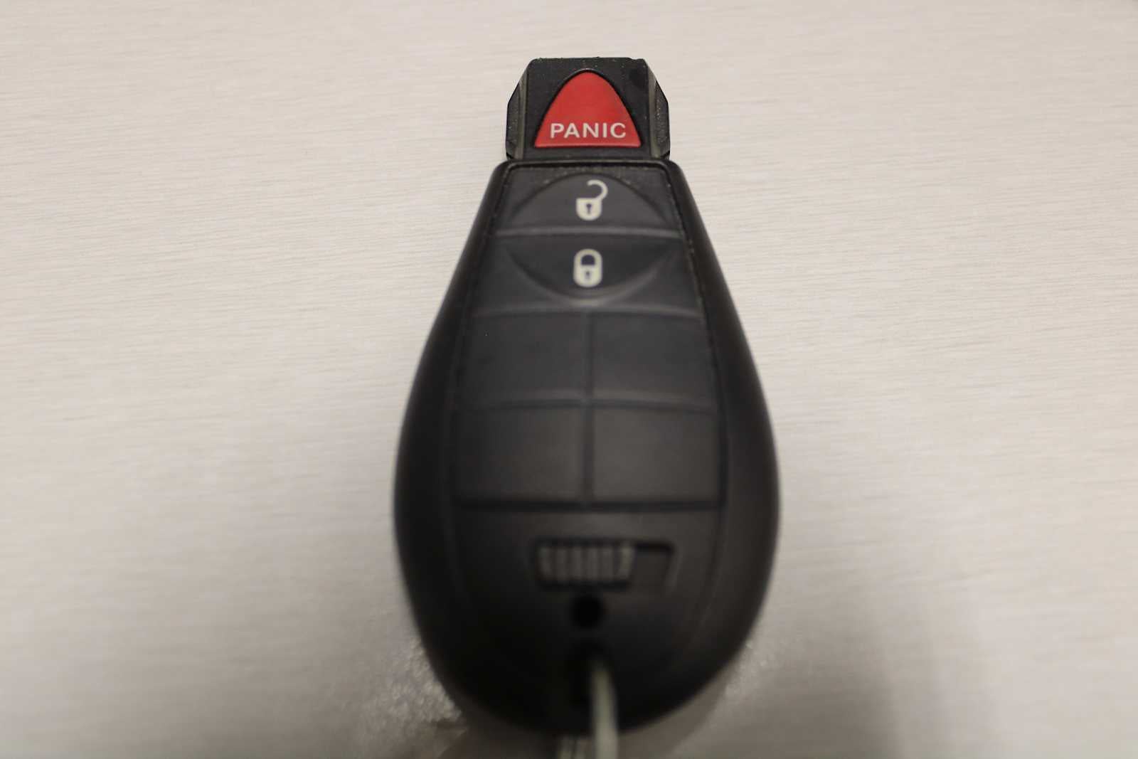 2020 RAM 1500 Classic SLT Crew Cab 4x2 6'4' Box