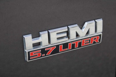 2020 RAM 1500 Classic SLT Crew Cab 4x2 6'4' Box