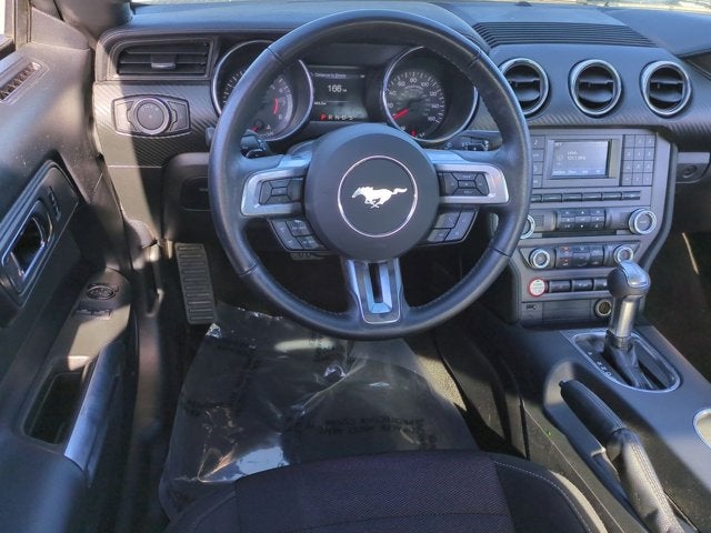 2016 Ford Mustang V6