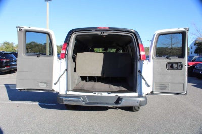 2022 Chevrolet Express Passenger RWD 3500 Extended Wheelbase LT