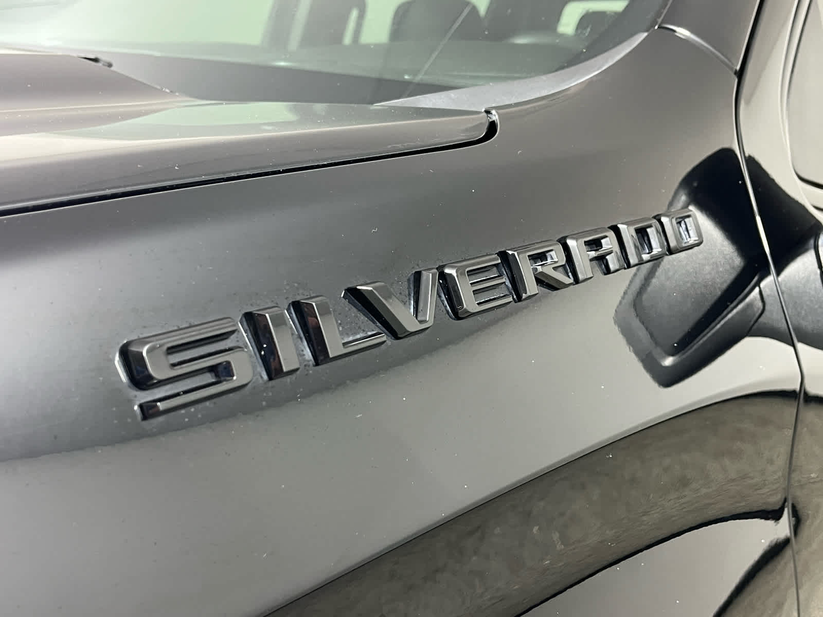 2024 Chevrolet Silverado 1500 2WD Crew Cab Short Bed Custom