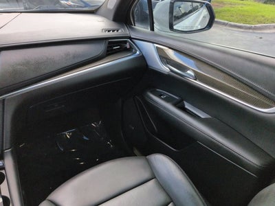 2022 Cadillac XT5 AWD Sport
