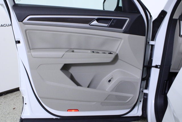 2019 Volkswagen Atlas 2.0T SE w/Technology