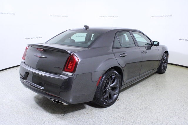 2021 Chrysler 300 300S