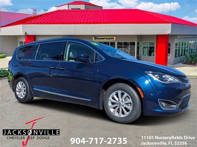 2018 Chrysler Pacifica Touring L Plus