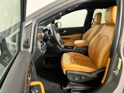 2023 Chrysler Pacifica Pinnacle