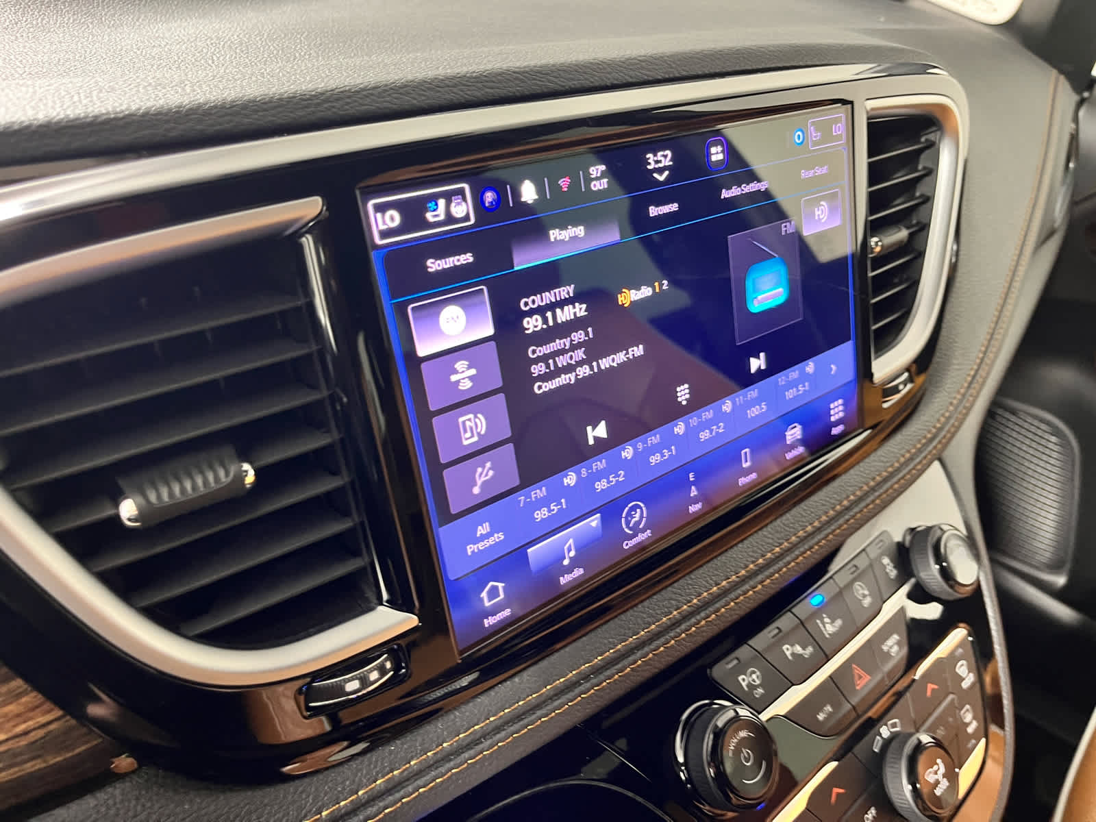 2023 Chrysler Pacifica Pinnacle