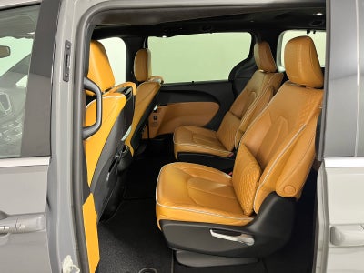 2023 Chrysler Pacifica Pinnacle