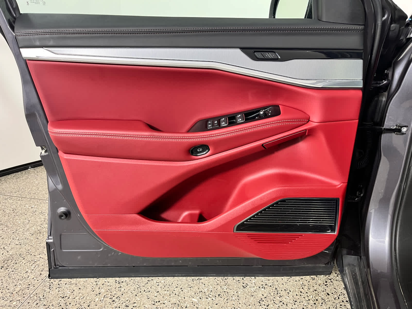 2024 Jeep Wagoneer S Launch Edition