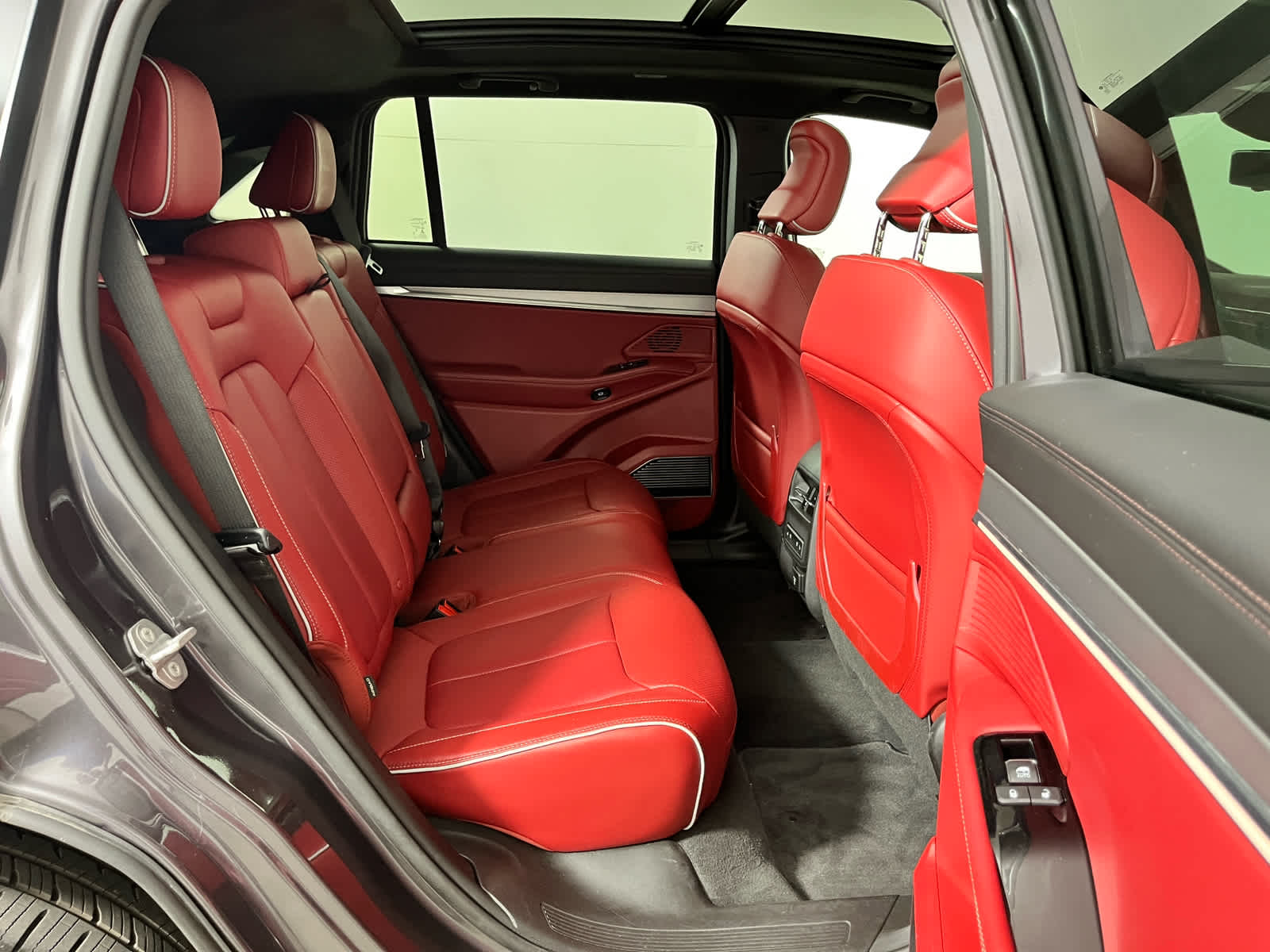 2024 Jeep Wagoneer S Launch Edition