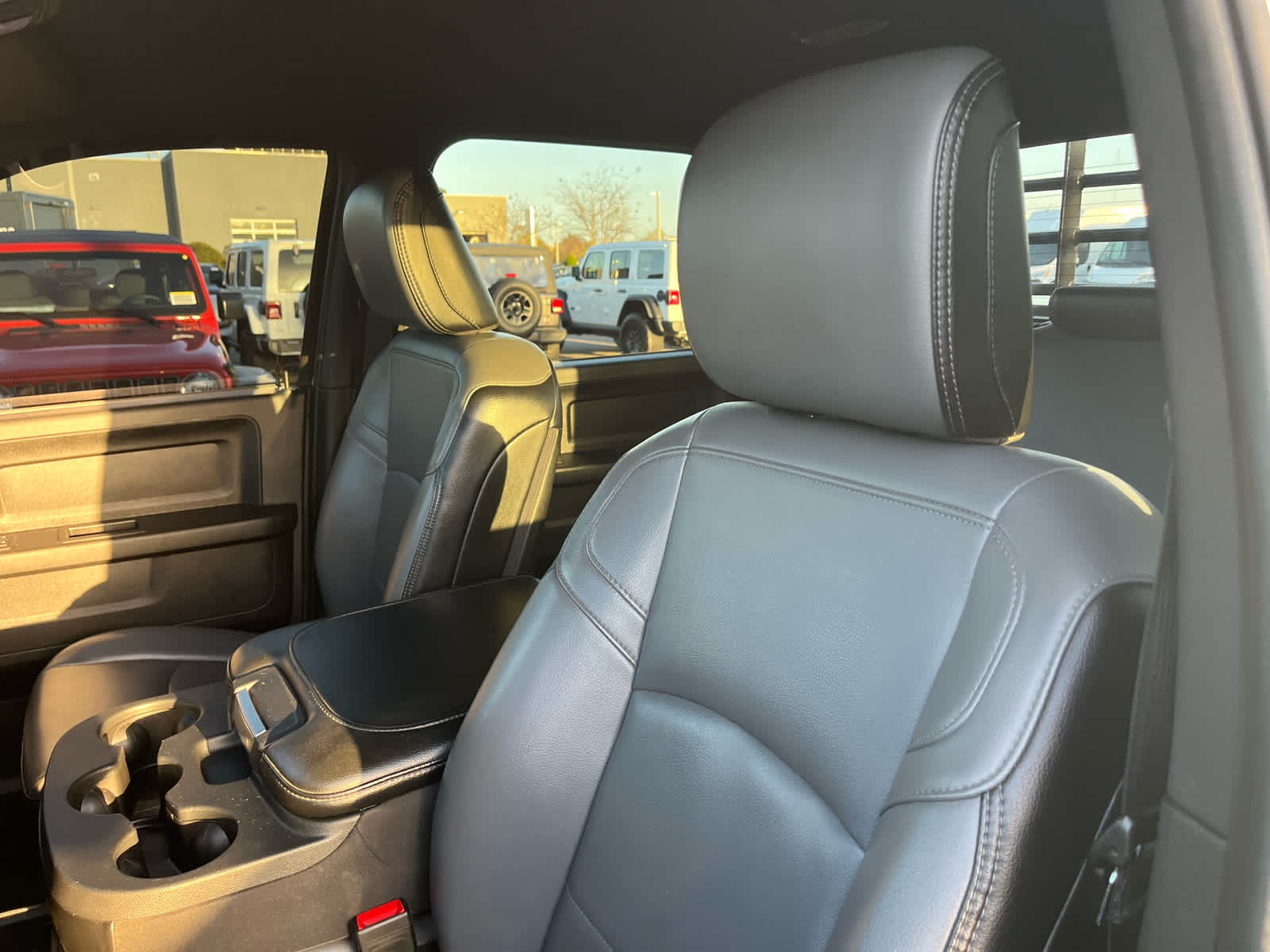 2024 RAM 2500 Tradesman Crew Cab 4x4 8' Box