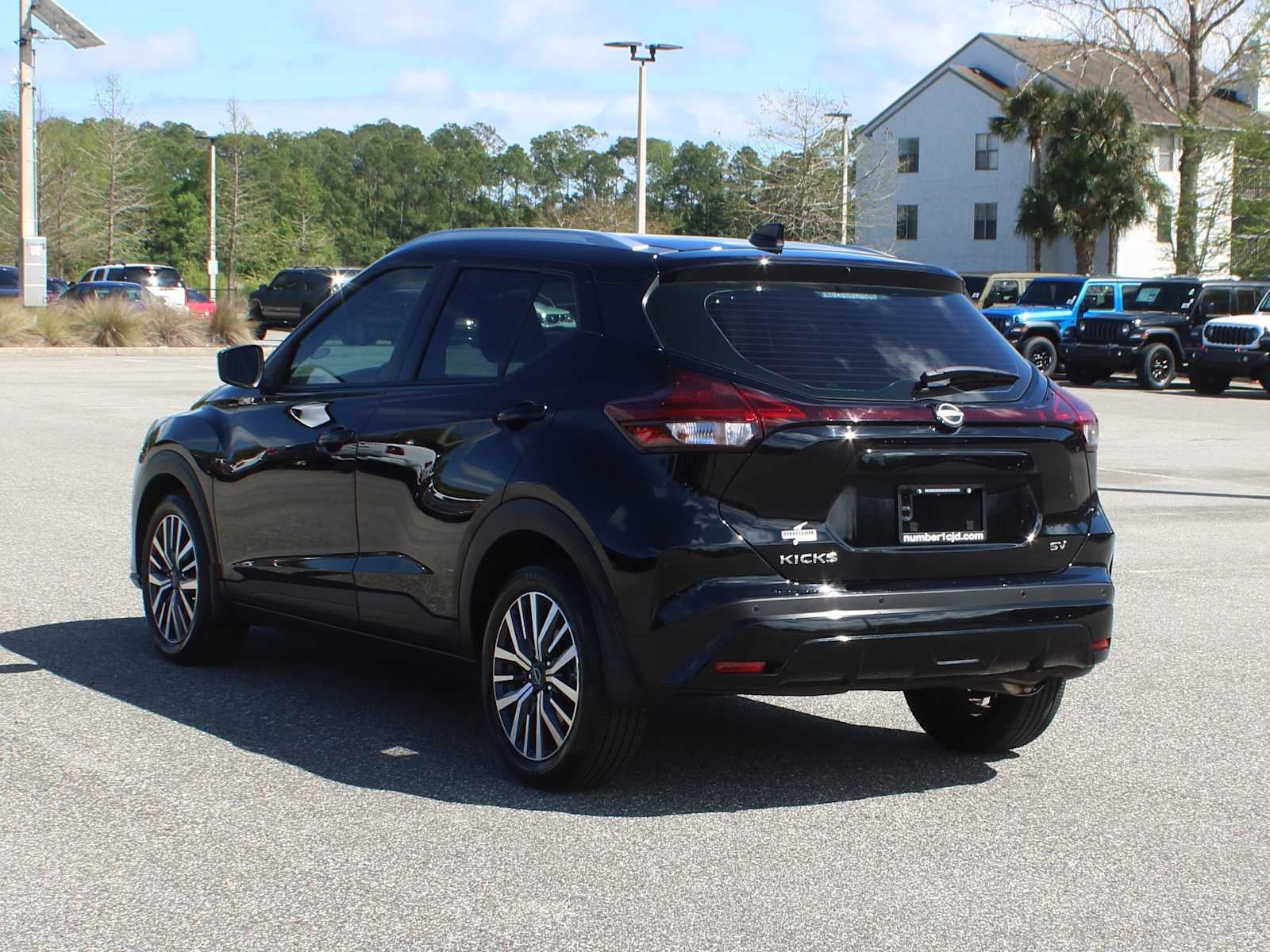 2024 Nissan Kicks SV Xtronic CVT