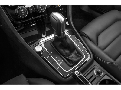 2015 Volkswagen Golf SportWagen TDI SE