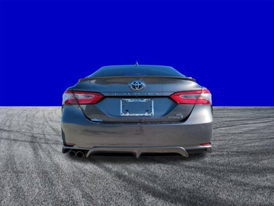 2020 Toyota Camry SE