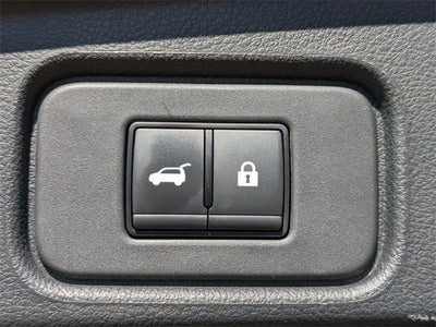 2023 Nissan Pathfinder SV