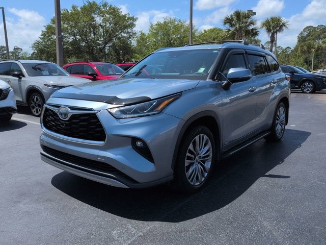 2021 Toyota Highlander Hybrid Platinum