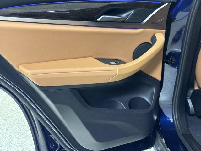 2023 BMW X4 xDrive30i