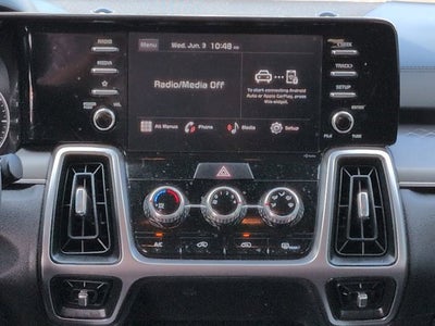 2022 Kia Sorento LX
