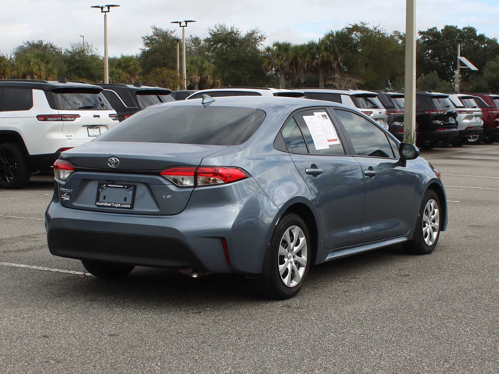 2025 Toyota Corolla LE