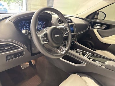 2020 Jaguar F-PACE 25t R-Sport