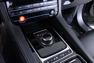 2018 Jaguar F-PACE S