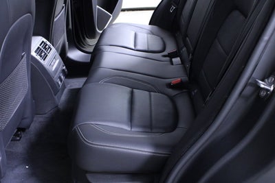 2025 Jaguar F-PACE R-Dynamic S