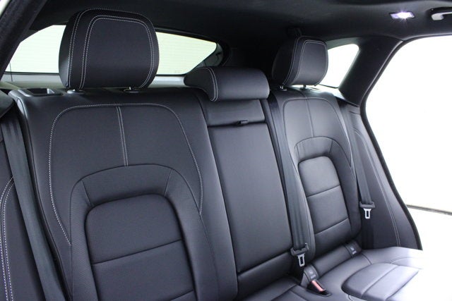 2025 Jaguar F-PACE R-Dynamic S