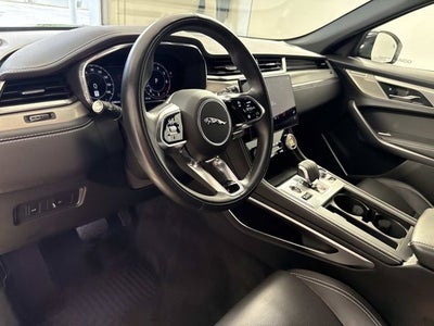 2025 Jaguar F-PACE R-Dynamic S