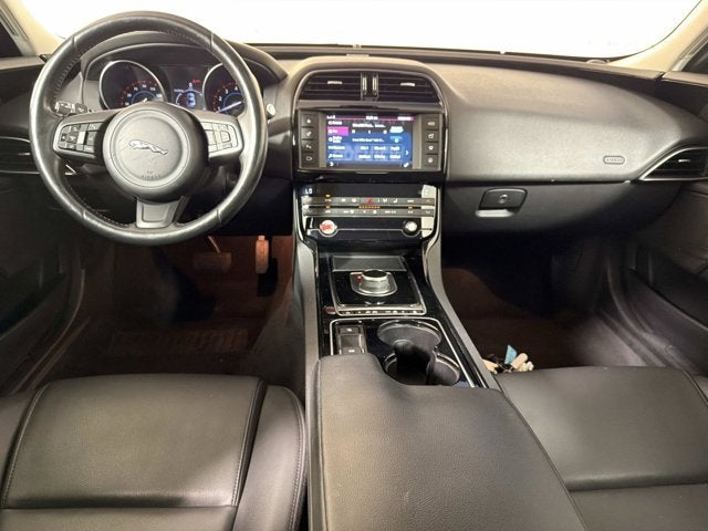 2017 Jaguar XE 35t Premium