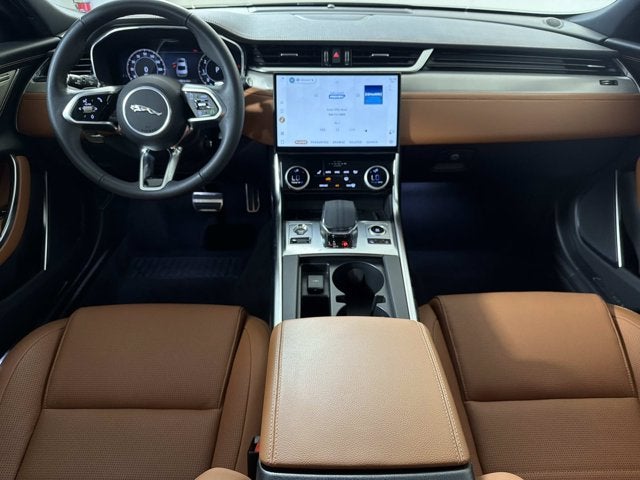 2024 Jaguar XF R-Dynamic SE