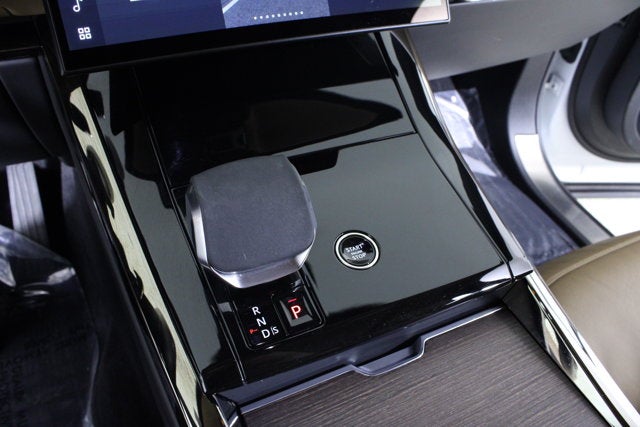 2024 Land Rover Range Rover Sport SE