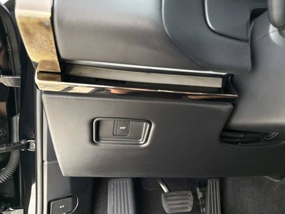 2023 Land Rover Range Rover Sport SE
