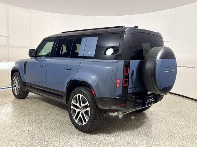 2023 Land Rover Defender X-Dynamic SE