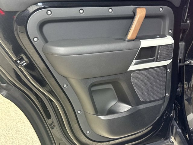 2020 Land Rover Defender HSE
