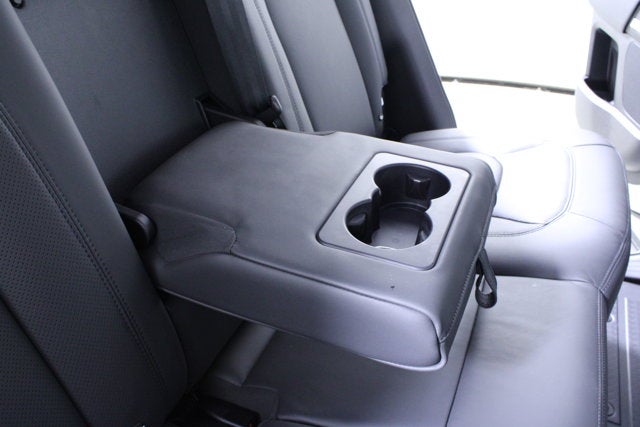 2025 Land Rover Defender S