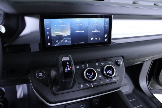 2024 Land Rover Defender S