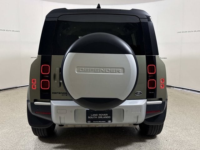 2020 Land Rover Defender SE