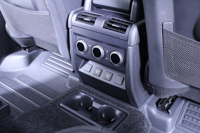 2025 Land Rover Defender V8