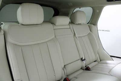2023 Land Rover Range Rover SE