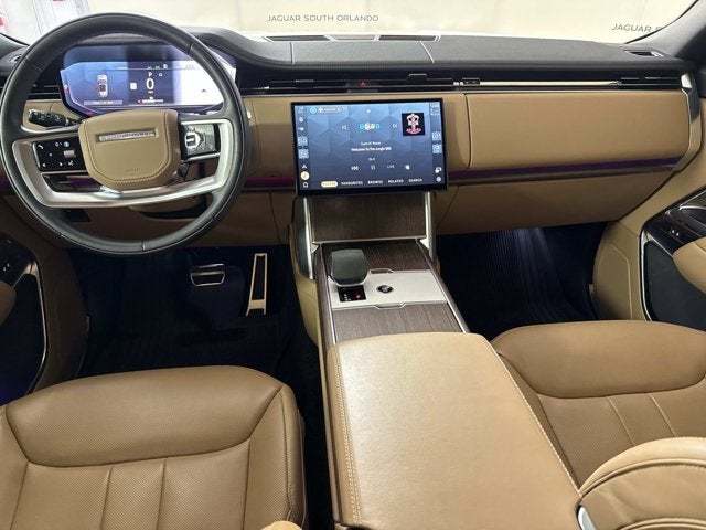 2025 Land Rover Range Rover SE