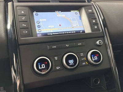 2017 Land Rover Discovery SE